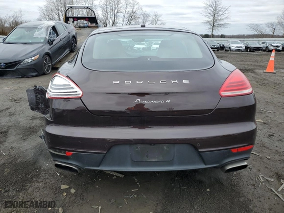 2015 Porsche Panamera 4 with VIN WP0AA2A7XFL001690, listed as a Copart auction lot 40765024 with 86,770 mi miles. Bid and sale history available at carsss.com. Image 6.