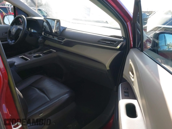 2023 Toyota Sienna LE z VIN 5TDKRKEC4PS139651, wystawiony jako IAAI lot #41310256 z przebiegiem 57 792 mil mil oraz . Historia ofert i sprzedaży dostępna na DreamBid. Obrazek 5.