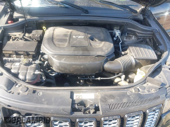 2018 Jeep Grand Cherokee Laredo E with VIN 1C4RJFAG2JC320441, listed as a IAAI auction lot 42095419 with 136,962 mi miles. Bid and sale history available at carsss.com. Image 10.