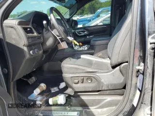 2021 Chevrolet Suburban LT with VIN 1GNSCCKD2MR469892, listed as a Copart auction lot 53993195 with 78,685 mi miles and Salvage title. Bid and sale history available at DreamBid. Image 7.