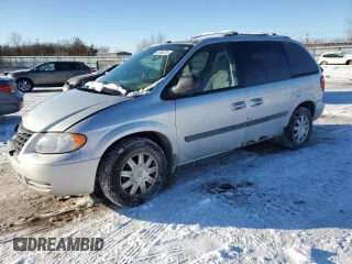 2007 Chrysler Town & Country SWB with VIN 1A4GJ45R77B190821, listed as a Copart auction lot 87886735 with 123,338 mi miles and Salvage Title. Bid and sale history available at carsss.com. Image 1.