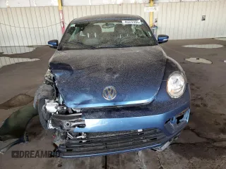 2019 Volkswagen Beetle S with VIN 3VWFD7AT5KM709245, listed as a Copart auction lot 45372205 with 0 mi miles and Salvage Title. Bid and sale history available at carsss.com. Image 5.
