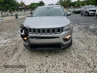 2019 Jeep Compass Latitude with VIN 3C4NJCBB3KT636386, listed as a Copart auction lot 58555305 with 97,923 mi miles and Salvage title. Bid and sale history available at DreamBid. Image 13.