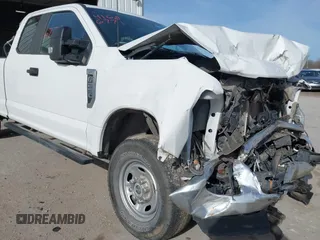 2022 Ford F-250 XL with VIN 1FT7X2B66NED45535, listed as a IAAI auction lot 41686771 with 26,221 mi miles and . Bid and sale history available at DreamBid. Image 18.