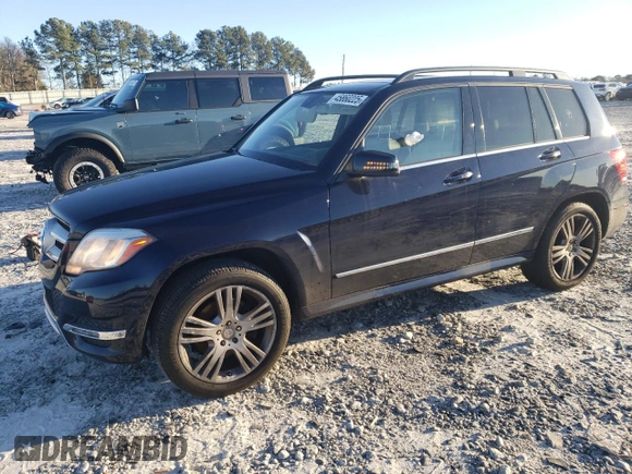 2014 Mercedes-Benz GLK 350 with VIN WDCGG5HB8EG333911, listed as a Copart auction lot 45860225 with 158,160 mi miles and Salvage Title. Bid and sale history available at carsss.com. Image 1.