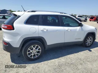 2014 Jeep Cherokee Latitude with VIN 1C4PJLCS1EW322189, listed as a Copart auction lot 55759735 with 150,329 mi miles and Clean Title. Bid and sale history available at carsss.com. Image 3.
