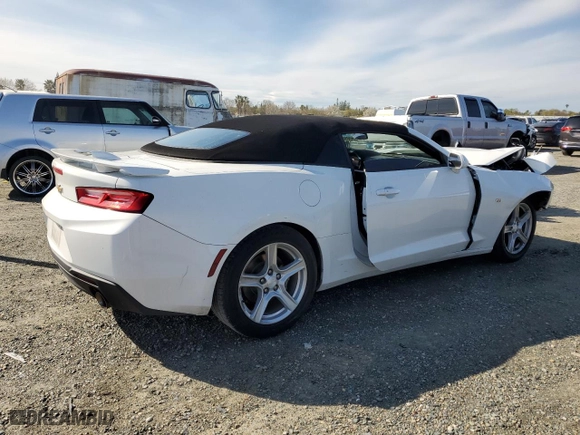 2018 Chevrolet Camaro 1LT with VIN 1G1FB3DXXJ0131931, listed as a Copart auction lot 50053805 with 82,249 mi miles and Clean Title. Bid and sale history available at carsss.com. Image 3.