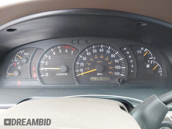 2001 Toyota Tundra SR5 with VIN 5TBRT34181S197753, listed as a IAAI auction lot 42064862 with 261,523 mi miles. Bid and sale history available at carsss.com. Image 7.