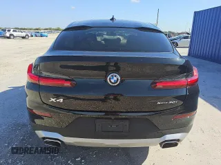 2024 BMW X4 xDrive30i z VIN 5UX33DT06R9U88255, wystawiony jako Copart lot #56604545 z przebiegiem 30 544 mil mil oraz Tytuł czysty. Historia ofert i sprzedaży dostępna na DreamBid. Obrazek 6.