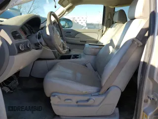 2008 GMC Yukon SLT 4SA z VIN 1GKFK13038R172640, wystawiony jako Copart lot #46718785 z przebiegiem 202 819 mil mil oraz Szkoda całkowita • Salvage title. Historia ofert i sprzedaży dostępna na DreamBid. Obrazek 7.