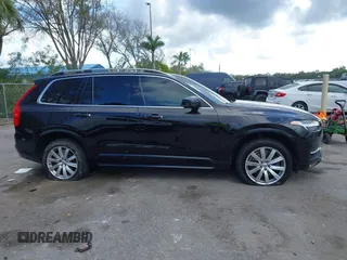 2017 Volvo XC90 Momentum with VIN YV4A22PK7H1110760, listed as a IAAI auction lot 41528500 with 97,610 mi miles. Bid and sale history available at carsss.com. Image 13.