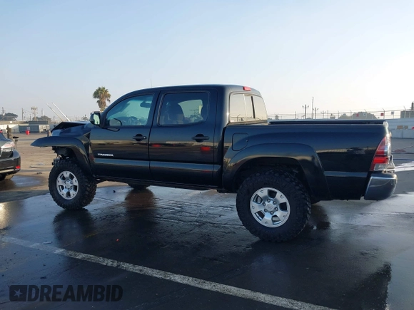2013 Toyota Tacoma PreRunner z VIN 3TMJU4GN0DM143065, wystawiony jako IAAI lot #41231861 z przebiegiem 139 156 mil mil oraz . Historia ofert i sprzedaży dostępna na DreamBid. Obrazek 14.