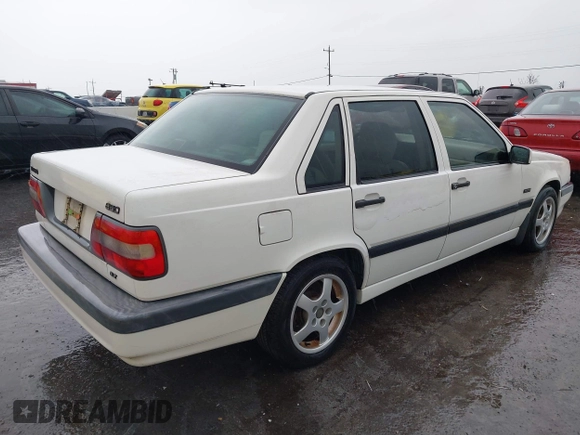 1996 Volvo S70 with VIN YV1LS5540T1337079, listed as a IAAI auction lot 41495253 with 180,722 mi miles. Bid and sale history available at carsss.com. Image 4.