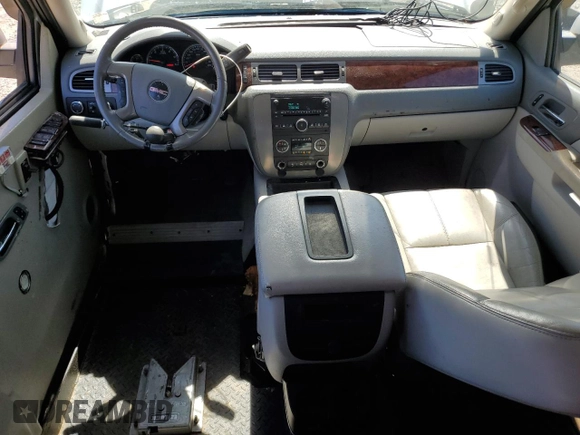 2011 GMC Sierra 1500 SLT с VIN 3GTP2WE37BG206316, выставлен на аукционе Copart как лот 50086035 с пробегом 68 930 миль миль и Списание • Salvage title. История ставок и продаж доступна на DreamBid. Изображение 8.