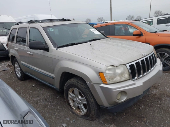 2007 Jeep Grand Cherokee Laredo with VIN 1J8GR48K17C537088, listed as a IAAI auction lot 41845987 with 143,661 mi miles. Bid and sale history available at carsss.com. Image 1.