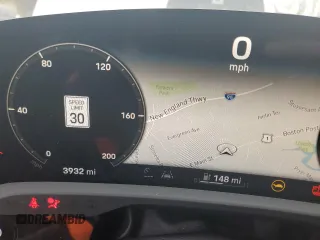 2022 Porsche Taycan z VIN WP0AA2Y11NSA14210, wystawiony jako Copart lot #72430792 z przebiegiem 3 932 mil mil oraz . Historia ofert i sprzedaży dostępna na DreamBid. Obrazek 9.