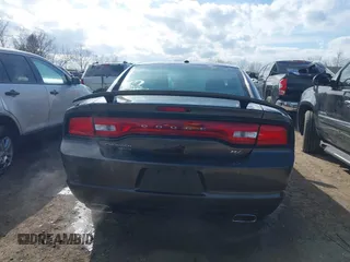 2014 Dodge Charger RT Plus with VIN 2C3CDXDT3EH242559, listed as a IAAI auction lot 41846783 with 118,297 mi miles. Bid and sale history available at carsss.com. Image 17.
