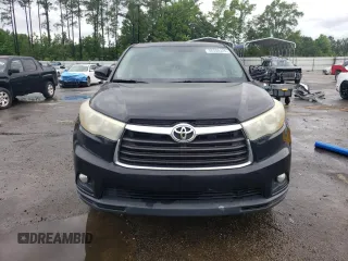 2015 Toyota Highlander LE Plus z VIN 5TDZKRFH0FS064791, wystawiony jako Copart lot #56508305 z przebiegiem 198 873 mil mil oraz Szkoda całkowita • Salvage title. Historia ofert i sprzedaży dostępna na DreamBid. Obrazek 5.