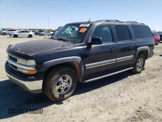 2003 Chevrolet Suburban LT with VIN 3GNFK16T33G308475, listed as a Copart auction lot 46756585 with 306,202 mi miles and Clean Title. Bid and sale history available at carsss.com. Image 1.