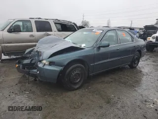 1996 Honda Accord Value with VIN 1HGCD5693TA266021, listed as a Copart auction lot 86699844 with 237,152 mi miles and Salvage Title. Bid and sale history available at carsss.com. Image 1.