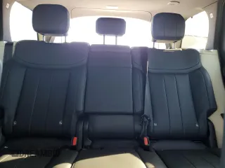 2024 Land Rover Range Rover SE z VIN SALKPBFU2RA213736, wystawiony jako Copart lot #81138104 z przebiegiem 5 250 mil mil oraz Szkoda całkowita • Salvage title. Historia ofert i sprzedaży dostępna na DreamBid. Obrazek 10.