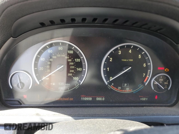 2012 BMW 7 Series 750Li xDrive z VIN WBAKC8C54CC434833, wystawiony jako Copart lot #54531455 z przebiegiem 110 959 mil mil oraz Szkoda całkowita • Salvage title. Historia ofert i sprzedaży dostępna na DreamBid. Obrazek 9.