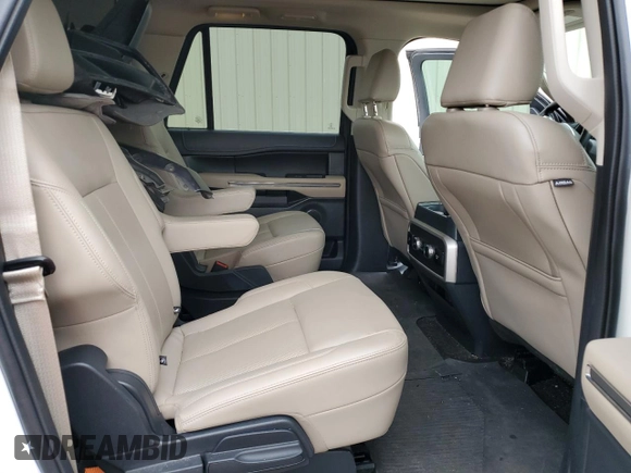 2023 Ford Expedition Max XLT with VIN 1FMJK1H87PEA45198, listed as a Copart auction lot 41470695 with 30,814 mi miles and Salvage title. Bid and sale history available at DreamBid. Image 11.