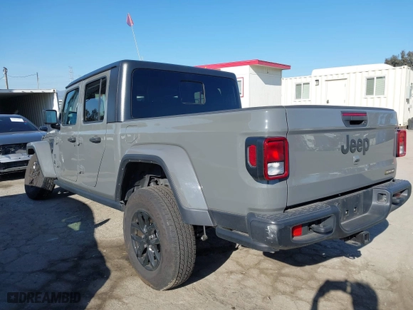 2023 Jeep Gladiator Freedom with VIN 1C6HJTAG9PL517097, listed as a IAAI auction lot 41860666 with 24,478 mi miles. Bid and sale history available at carsss.com. Image 3.