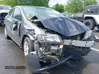 2015 Honda Civic LX z VIN 19XFB2F55FE268061, wystawiony jako IAAI lot #42267729 z przebiegiem 122 083 mil mil oraz . Historia ofert i sprzedaży dostępna na DreamBid. Obrazek 1.