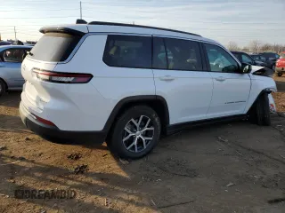 2025 Jeep Grand Cherokee Limited with VIN 1C4RJKBG4S8634961, listed as a Copart auction lot 49098965 with 231 mi miles and Salvage title. Bid and sale history available at DreamBid. Image 3.