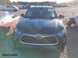 2023 Toyota Highlander L with VIN 5TDKDRBH6PS012682, listed as a IAAI auction lot 40848923 with 28,011 mi miles. Bid and sale history available at carsss.com. Image 12.