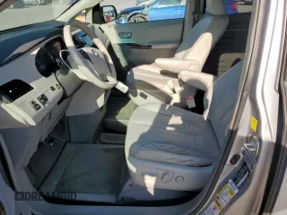 2011 Toyota Sienna XLE AAS with VIN 5TDYK3DCXBS104773, listed as a Copart auction lot 53211275 with 0 mi miles and Clean Title. Bid and sale history available at carsss.com. Image 7.