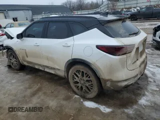 2024 Chevrolet Blazer RS z VIN 3GNKBKRS1RS189113, wystawiony jako Copart lot #86124214 z przebiegiem 8 645 mil mil oraz Czysty tytuł • Clean title. Historia ofert i sprzedaży dostępna na DreamBid. Obrazek 2.