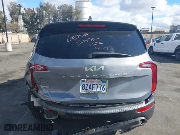 2022 Kia Telluride LX with VIN 5XYP2DHC7NG235365, listed as a IAAI auction lot 41434032 with 32,628 mi miles and . Bid and sale history available at DreamBid. Image 16.