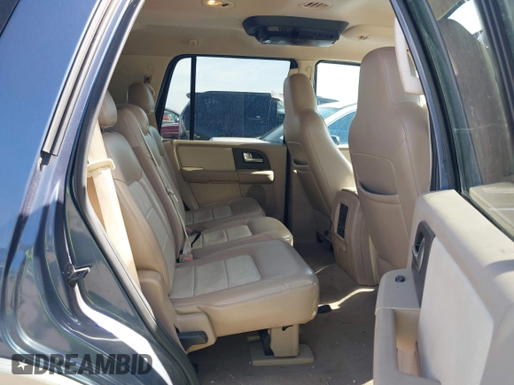 2004 Ford Expedition Eddie Bauer with VIN 1FMRU17W44LB81650, listed as a IAAI auction lot 41816408 with 188,127 mi miles and . Bid and sale history available at DreamBid. Image 8.