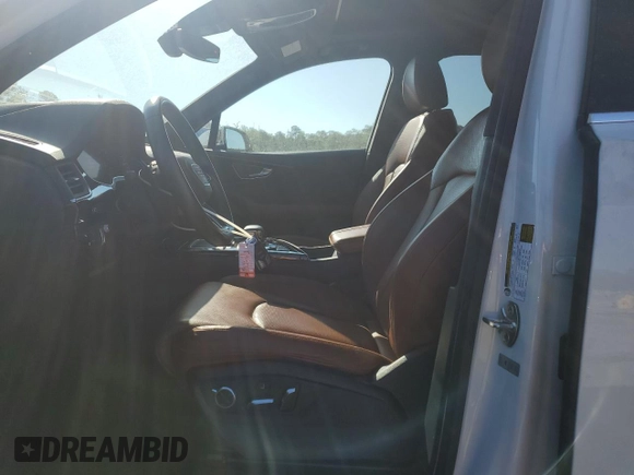 2017 Audi Q7 Prestige with VIN WA1VAAF74HD040786, listed as a Copart auction lot 54548385 with 111,233 mi miles and Salvage title. Bid and sale history available at DreamBid. Image 7.