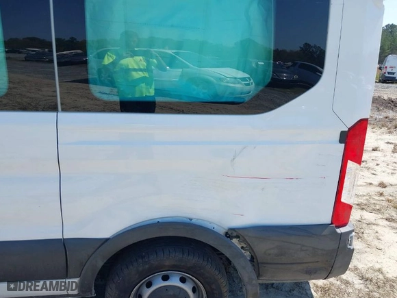 2019 Ford Transit Passenger Wagon XL with VIN 1FMZK1CM6KKA23954, listed as a IAAI auction lot 39021861 with 46,356 mi miles. Bid and sale history available at carsss.com. Image 6.