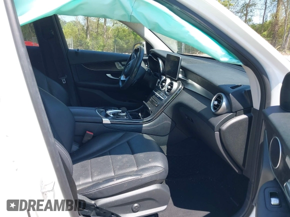 2016 Mercedes-Benz GLC 300 with VIN WDC0G4JB9GF055230, listed as a IAAI auction lot 42037366 with 82,222 mi miles and . Bid and sale history available at DreamBid. Image 5.