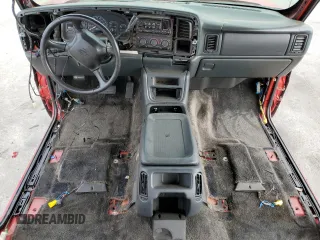 2002 Chevrolet Avalanche with VIN 3GNEC13T52G282702, listed as a Copart auction lot 62172665 with 184,024 mi miles and Salvage title. Bid and sale history available at DreamBid. Image 8.