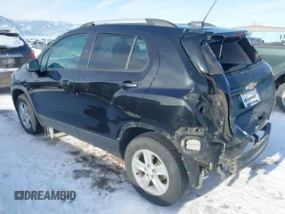 2021 Chevrolet Trax LT with VIN KL7CJPSB0MB333002, listed as a IAAI auction lot 41544127 with 65,551 mi miles. Bid and sale history available at carsss.com. Image 3.