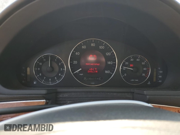 2004 Mercedes-Benz E 320 with VIN WDBUH65J54A383219, listed as a Copart auction lot 58585234 with 235,697 mi miles and Clean Title. Bid and sale history available at DreamBid. Image 9.