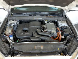 2017 Ford Fusion Hybrid SE with VIN 3FA6P0LU3HR385463, listed as a Copart auction lot 61591475 with 117,468 mi miles and Salvage title. Bid and sale history available at DreamBid. Image 11.