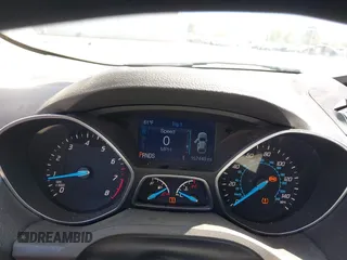 2015 Ford Escape SE with VIN 1FMCU0G78FUB55784, listed as a IAAI auction lot 41988497 with 157,440 mi miles and . Bid and sale history available at DreamBid. Image 7.