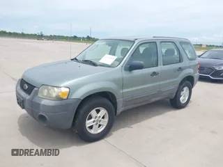 2006 Ford Escape XLS with VIN 1FMYU02Z56KA23513, listed as a IAAI auction lot 42578884 with 189,329 mi miles and . Bid and sale history available at DreamBid. Image 2.