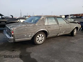 1979 Chevrolet Caprice z VIN 1N69G9C181400, wystawiony jako Copart lot #87016834 z przebiegiem 38 392 mil mil oraz Szkoda całkowita • Salvage title. Historia ofert i sprzedaży dostępna na DreamBid. Obrazek 3.