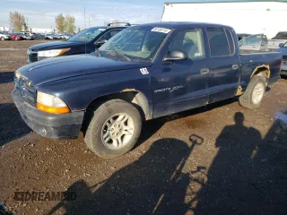 2001 Dodge Dakota Sport with VIN 1B7HL2AN51S225570, listed as a Copart auction lot 66186174 with 295,142 mi miles and Salvage Title. Bid and sale history available at carsss.com. Image 1.