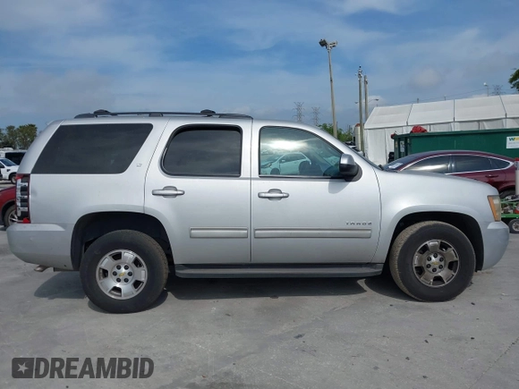 2010 Chevrolet Tahoe LT with VIN 1GNUCBE04AR279051, listed as a IAAI auction lot 41842291 with 227,227 mi miles and . Bid and sale history available at DreamBid. Image 13.