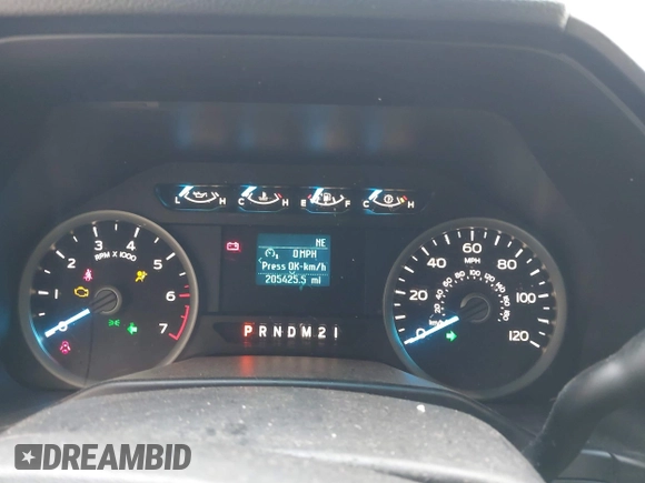 2016 Ford F-150 XL with VIN 1FTEW1CF3GKE97697, listed as a IAAI auction lot 41597967 with 205,425 mi miles and . Bid and sale history available at DreamBid. Image 7.