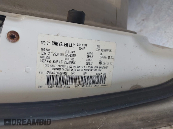 2008 Dodge Grand Caravan SE with VIN 1D8HN44H98B126418, listed as a IAAI auction lot 42223290 with 317,457 mi miles and . Bid and sale history available at DreamBid. Image 9.