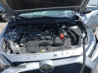 2022 Toyota RAV4 XLE with VIN 2T3P1RFV5NW260495, listed as a IAAI auction lot 42321407 with 69,538 mi miles and . Bid and sale history available at DreamBid. Image 10.
